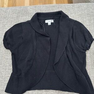 Short sleeved cropped cardigan